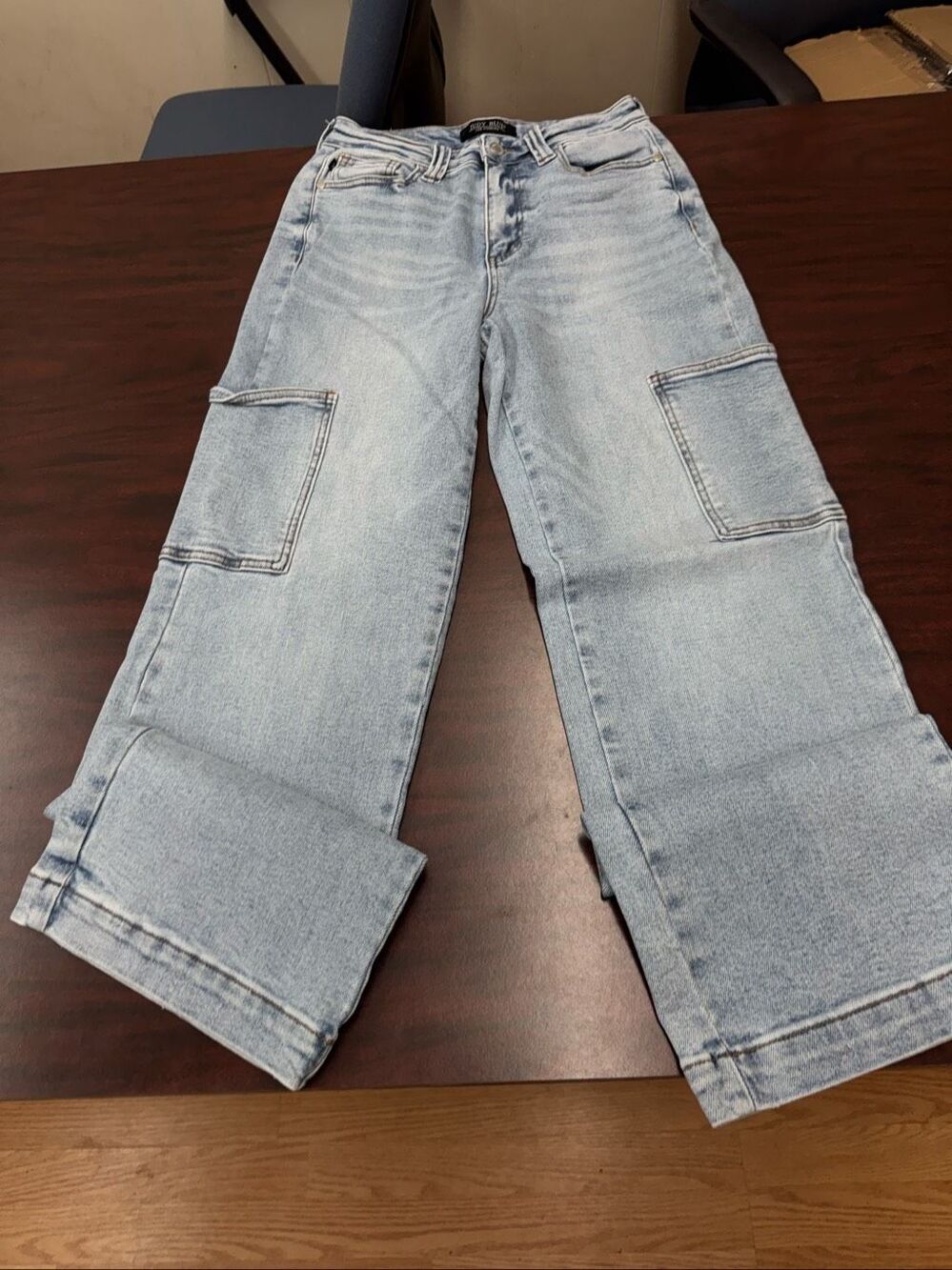 Judy Blue High Rise Wide Leg Cargo Jeans Size 5/27